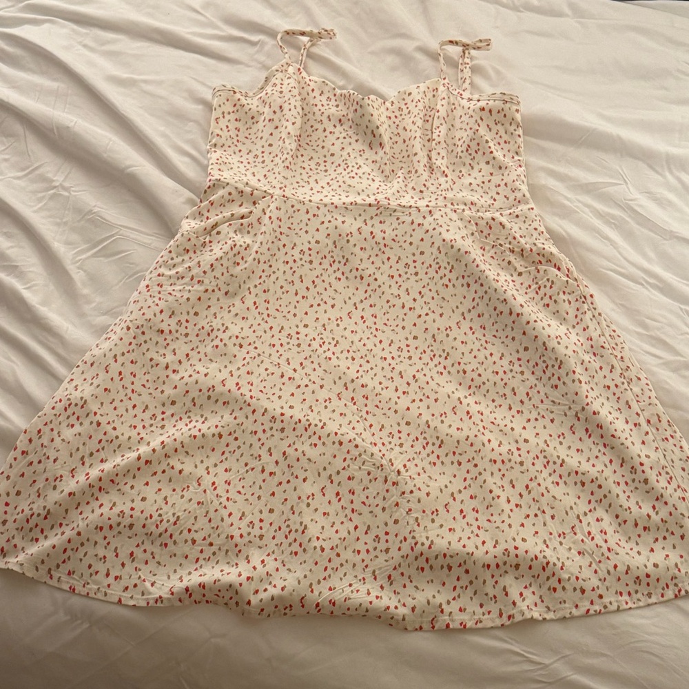 41 Hawthorn Cream Beatrix Dress